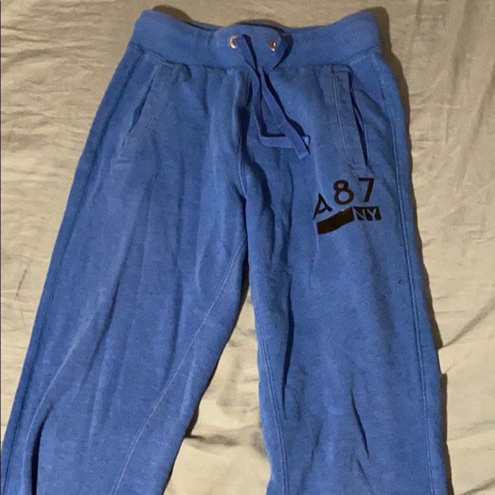 Sweats - Picture 4 of 5